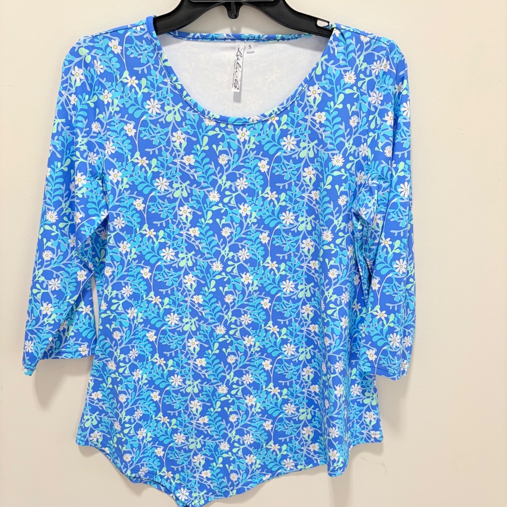 Lulu-B Floral 3/4 Sleeve Top Women Blue Size S Nylon Spandex Casual Shirt